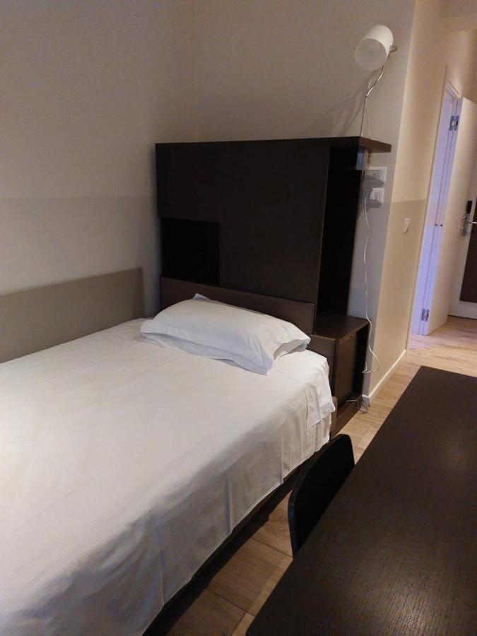 M14 & Hotel Padoue