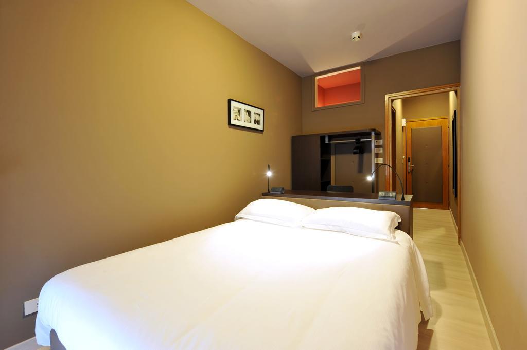 M14 & Hotel Padoue